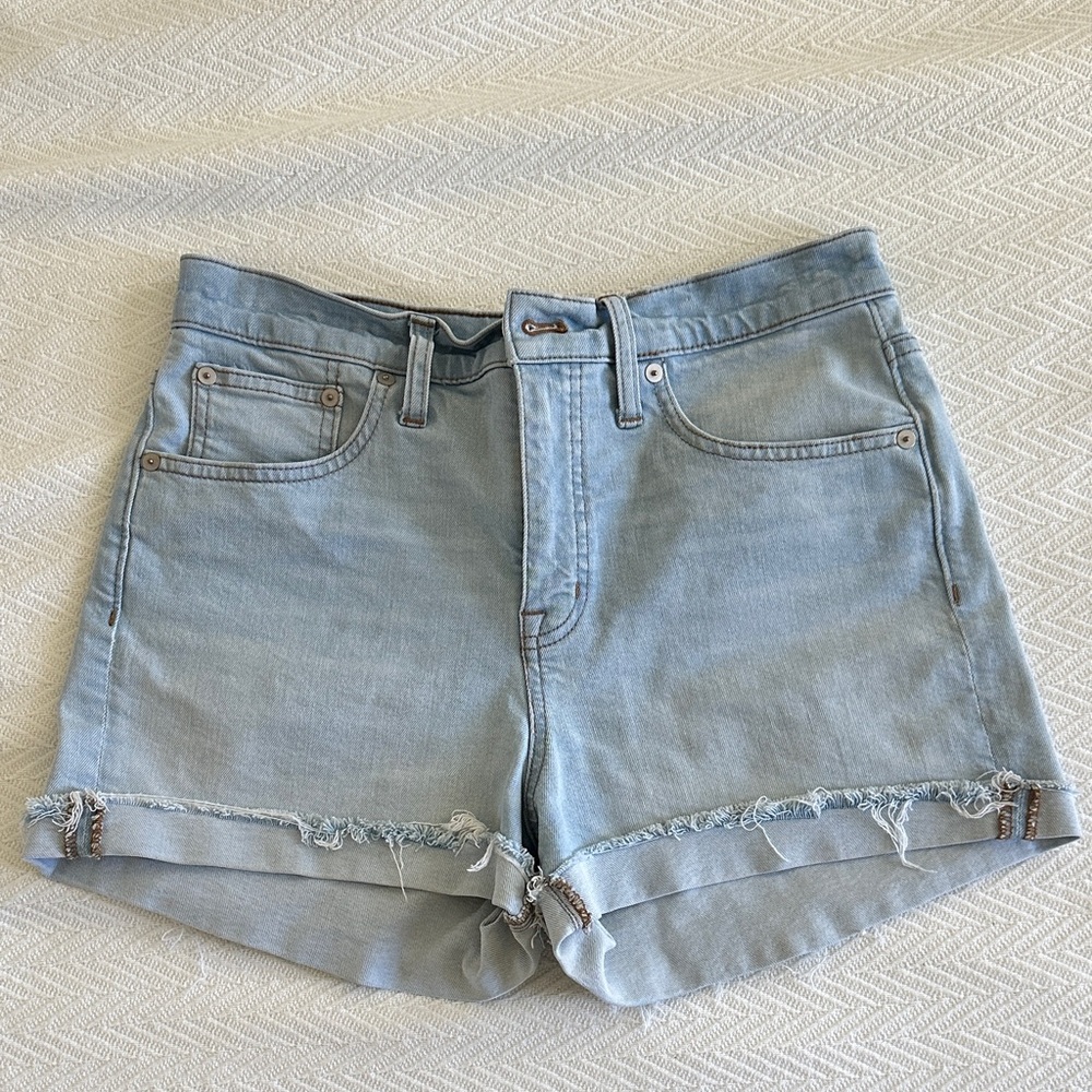 Madewell Light Wash Jean Shorts Size 28 EUC